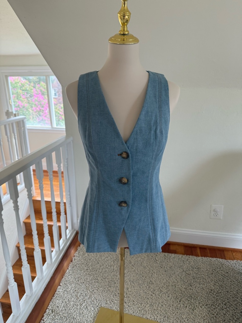 Veronica Beard Alvina Denim Vest NWT Size 6 in Blue Mirage - Picture 3 of 13